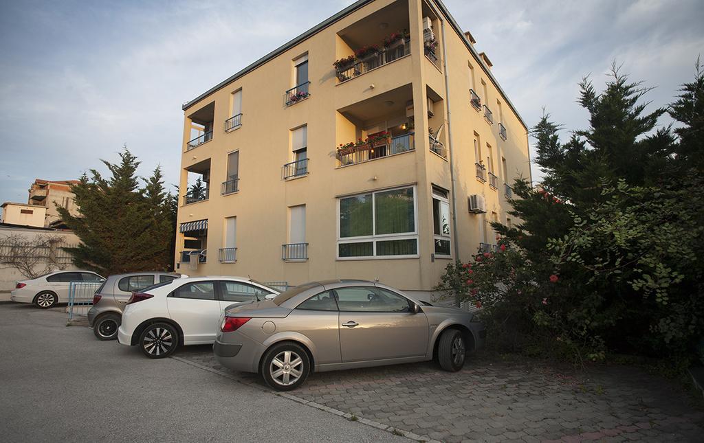 Apartment Sunny Yellow - With Balcony And Parking Place, Split Rom bilde